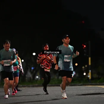 Runner Photo 8900712