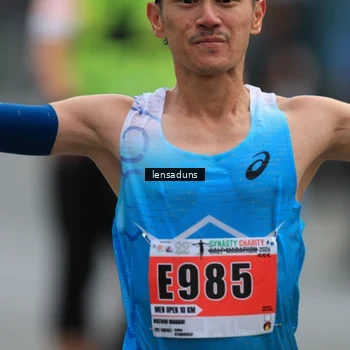 Runner Photo 8900728