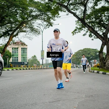 Runner Photo 8900760