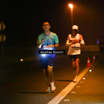 Runner Photo 8900770