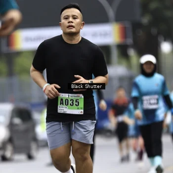 Runner Photo 8900772