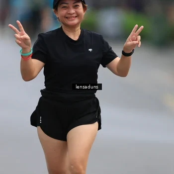 Runner Photo 8900798