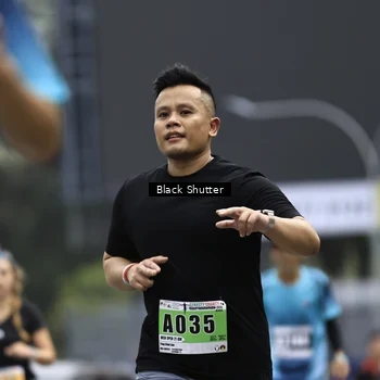 Runner Photo 8900823