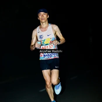 Runner Photo 8900833