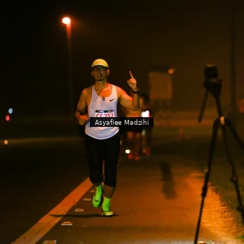 Runner Photo 8900843