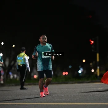 Runner Photo 8900847
