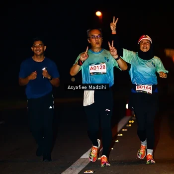 Runner Photo 8900848