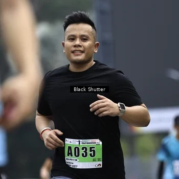 Runner Photo 8900857