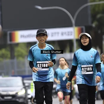 Runner Photo 8900881