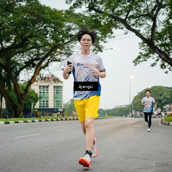 Runner Photo 8900902