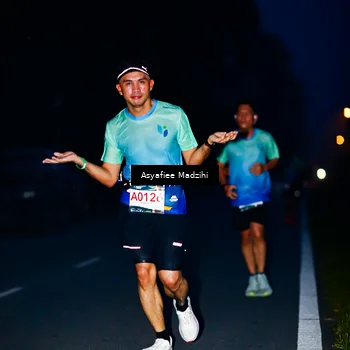 Runner Photo 8900912