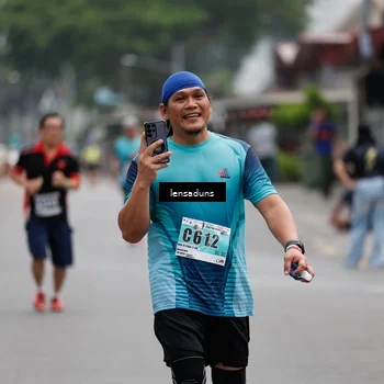 Runner Photo 8900936