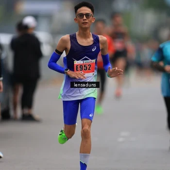 Runner Photo 8900977