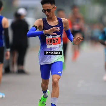 Runner Photo 8900982