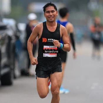 Runner Photo 8900985