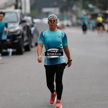 Runner Photo 8900993