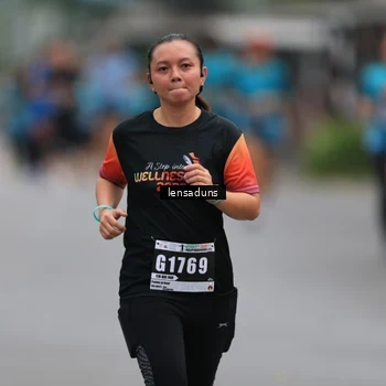 Runner Photo 8901010