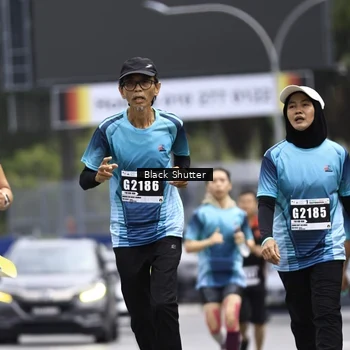 Runner Photo 8901014