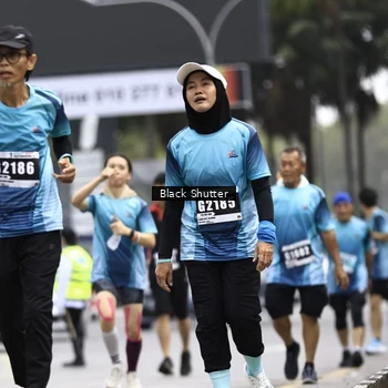 Runner Photo 8901039
