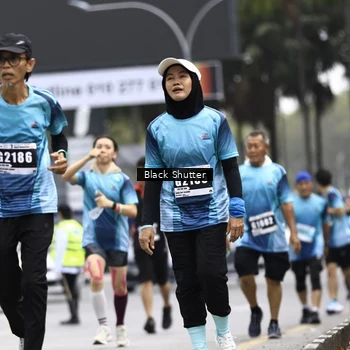 Runner Photo 8901053