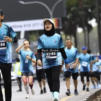 Runner Photo 8901062