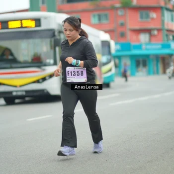 Runner Photo 8901077