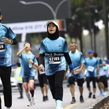 Runner Photo 8901078