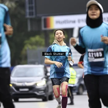 Runner Photo 8901123