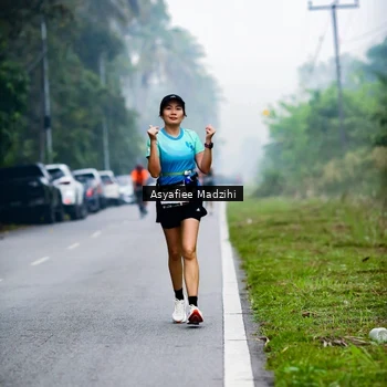 Runner Photo 8901137