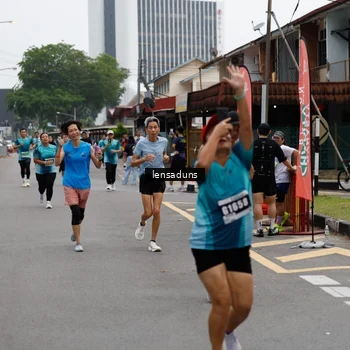 Runner Photo 8901141