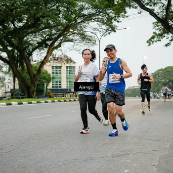 Runner Photo 8901144