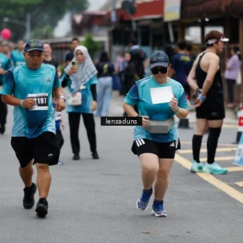 Runner Photo 8901169
