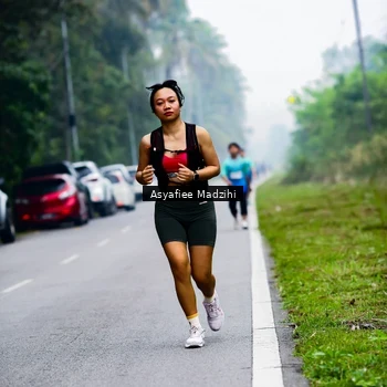 Runner Photo 8901182