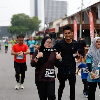 Runner Photo 8901183