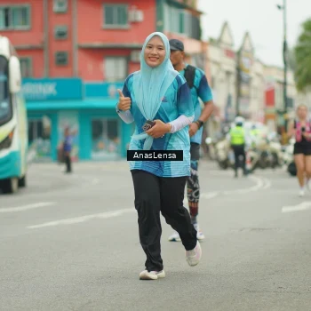 Runner Photo 8901186