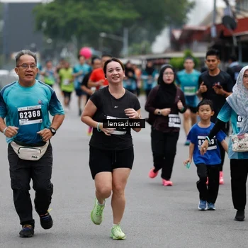 Runner Photo 8901191