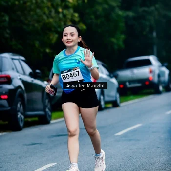 Runner Photo 8901211