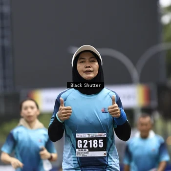 Runner Photo 8901213