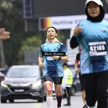 Runner Photo 8901214