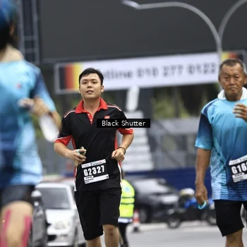 Runner Photo 8901231