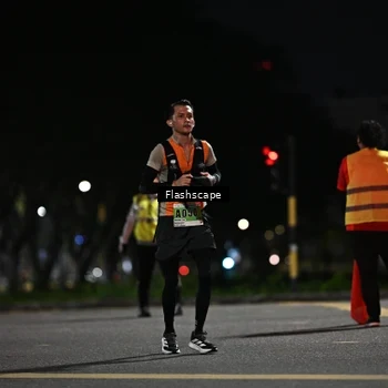 Runner Photo 8901249