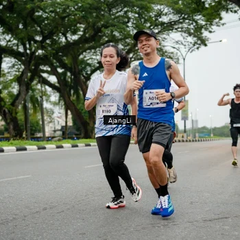 Runner Photo 8901251