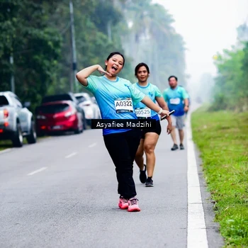 Runner Photo 8901267