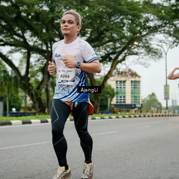 Runner Photo 8901279