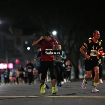 Runner Photo 8901280