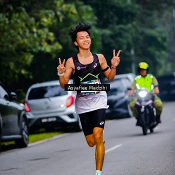Runner Photo 8901310
