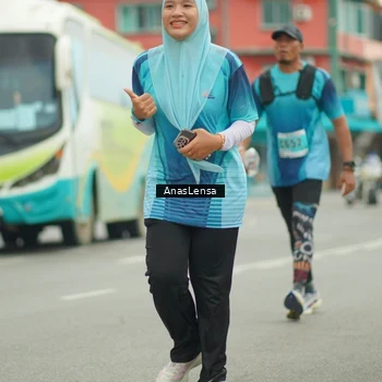 Runner Photo 8901315