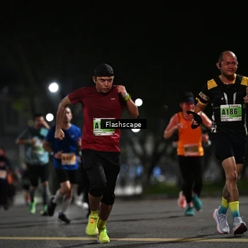Runner Photo 8901348