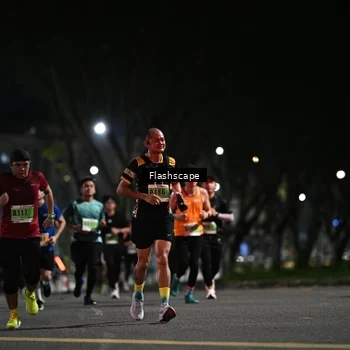 Runner Photo 8901352