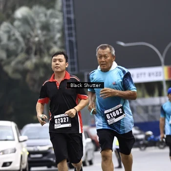 Runner Photo 8901401